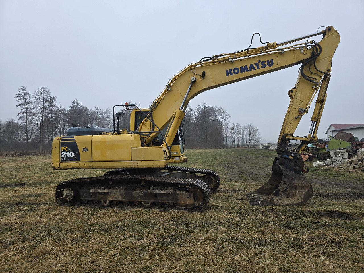 KOMATSU PS210LC-8 - Pelle sur chenille: photos 5 KOMATSU PS210LC-8 - Pelle sur chenille: photos 5