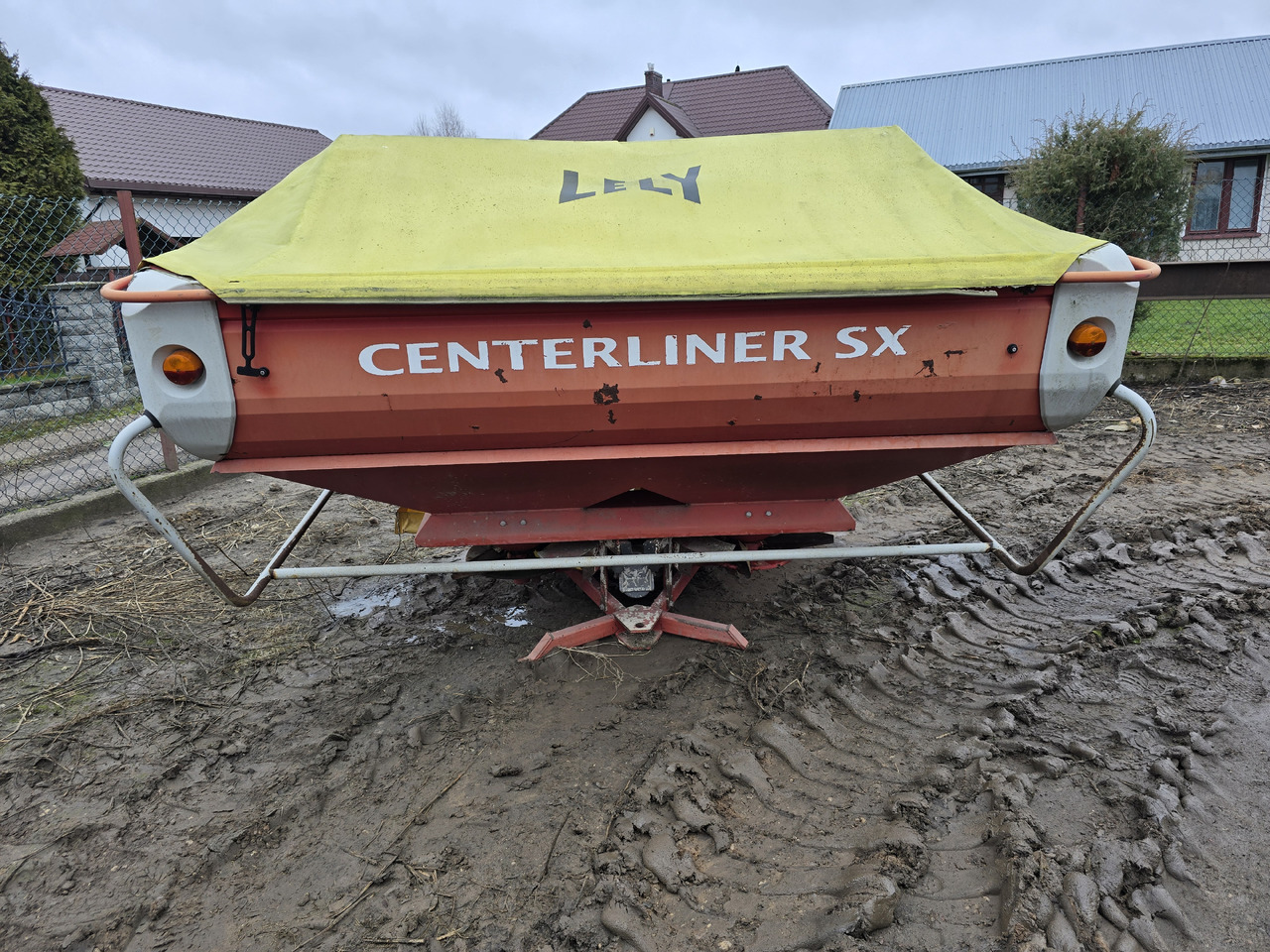 LELY Centerliner SX 2500 - Distributeur d'engrais: photos 5 LELY Centerliner SX 2500 - Distributeur d'engrais: photos 5