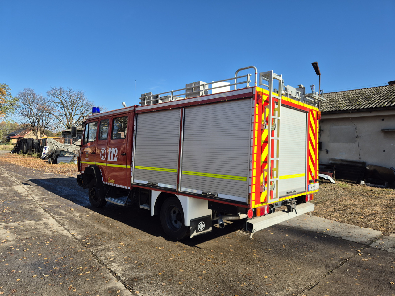 MERCEDES-BENZ 814F LF 8/6 - Camion de pompier: photos 4 MERCEDES-BENZ 814F LF 8/6 - Camion de pompier: photos 4