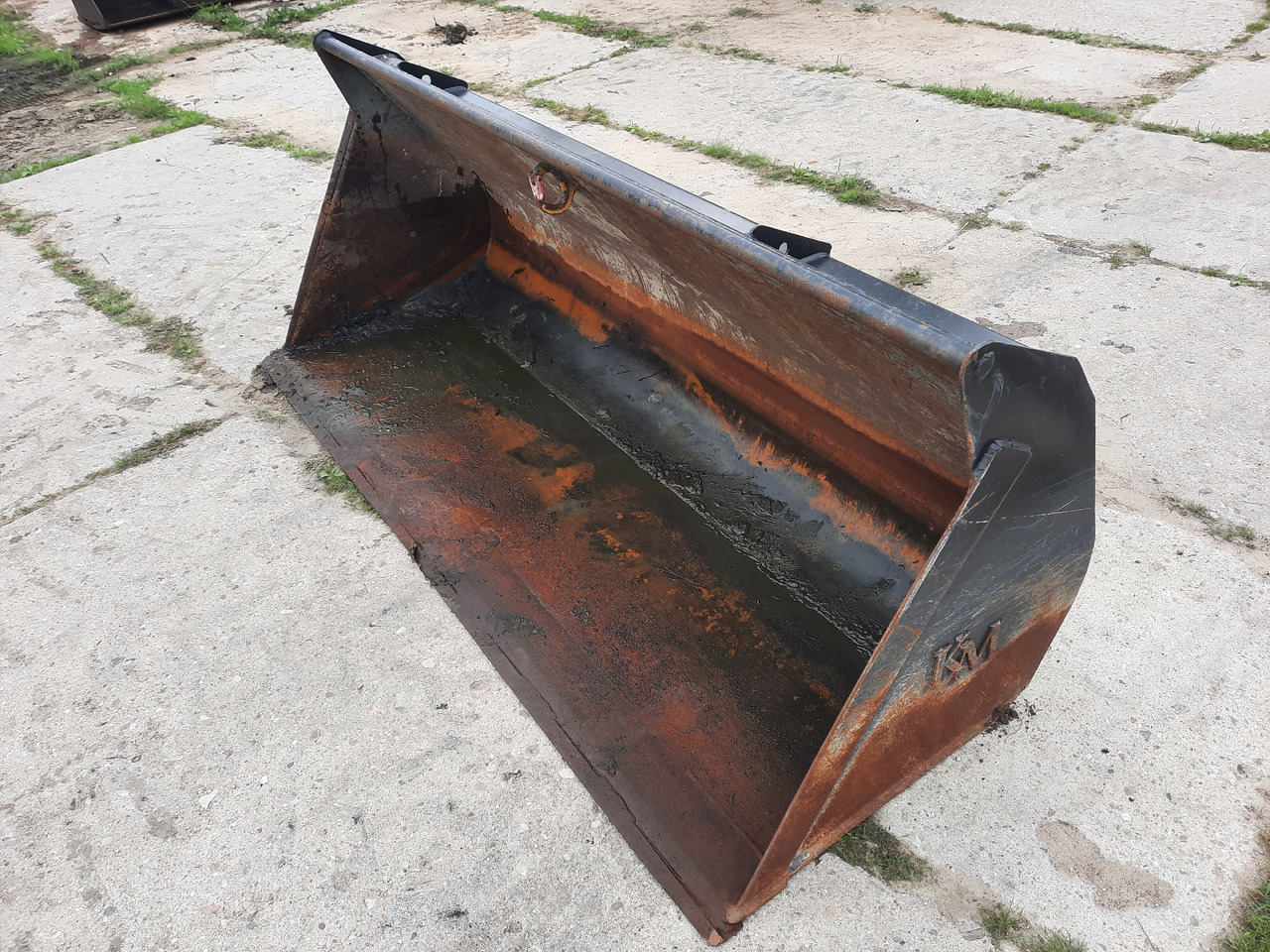 NEW HOLLAND KM 2.5 250 - Godet pour Engins de chantier: photos 3 NEW HOLLAND KM 2.5 250 - Godet pour Engins de chantier: photos 3