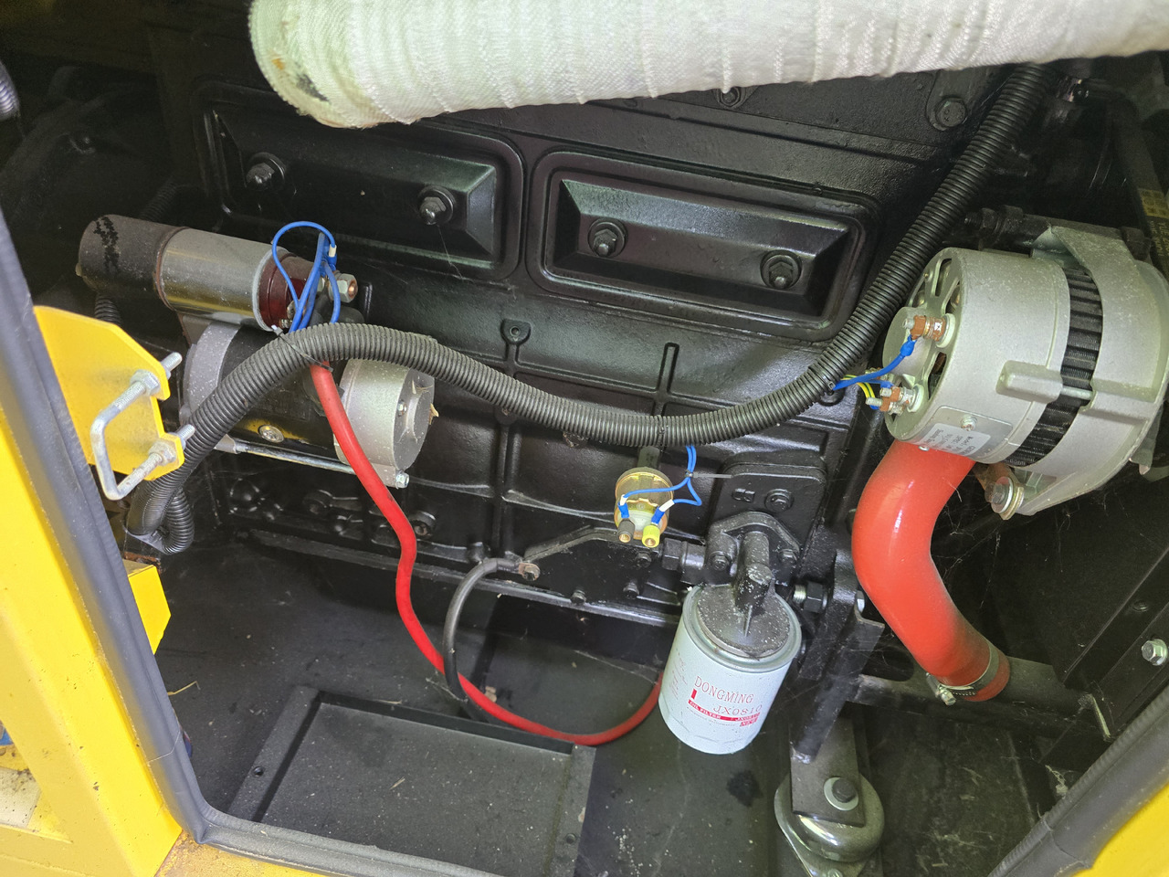 PRAMAST VG-R30 - Groupe électrogène: photos 3 PRAMAST VG-R30 - Groupe électrogène: photos 3