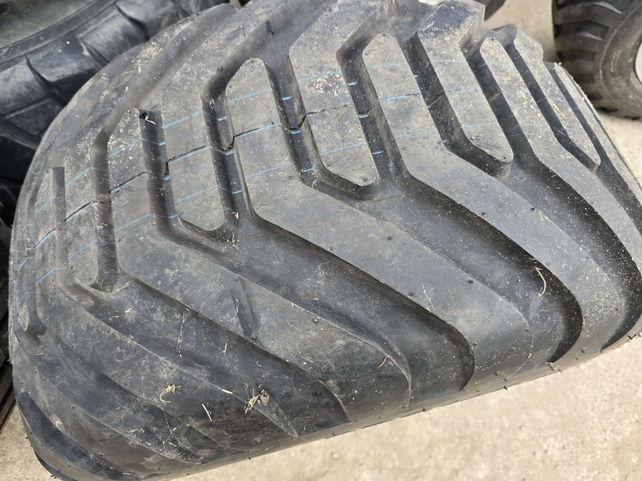 STARCO 480/45-17 - Roue complète pour Machine agricole: photos 5 STARCO 480/45-17 - Roue complète pour Machine agricole: photos 5