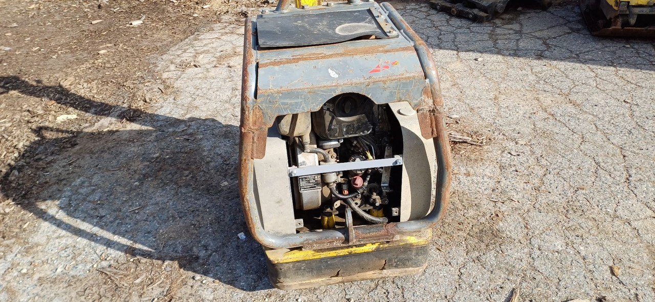 WACKER NEUSON DPU 6555 - Compacteur à pieds de mouton/ Monocylindre: photos 4 WACKER NEUSON DPU 6555 - Compacteur à pieds de mouton/ Monocylindre: photos 4