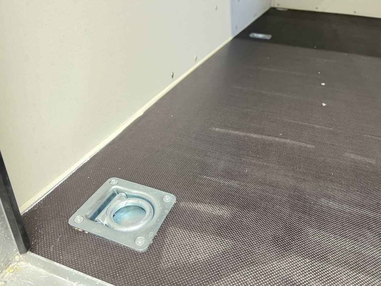 Remorque pour moto neuf BLYSS F2030HTD Rampe Tür 2 Fenster Kofferanhänger: photos 11