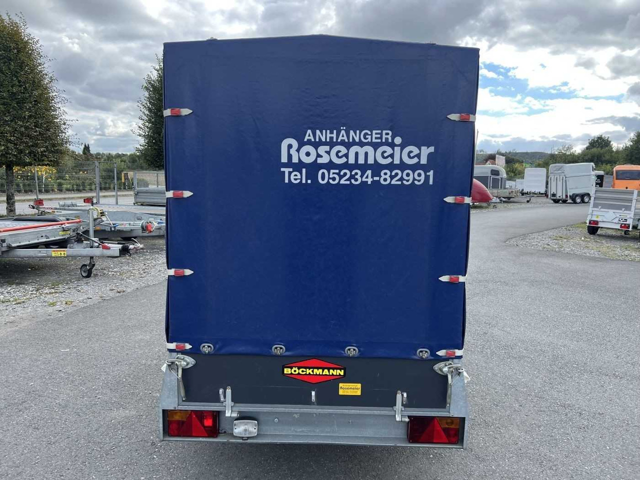 BOECKMANN HNB 1025 Plane Kastenanhänger gebremst - Remorque voiture: photos 4 BOECKMANN HNB 1025 Plane Kastenanhänger gebremst - Remorque voiture: photos 4
