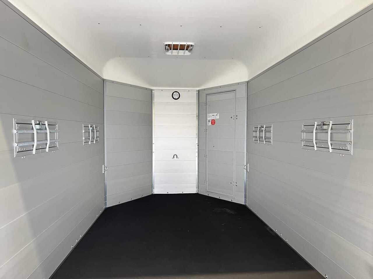 BOECKMANN VA 3520/35 P Viehanhänger - Remorque bétaillère: photos 4 BOECKMANN VA 3520/35 P Viehanhänger - Remorque bétaillère: photos 4