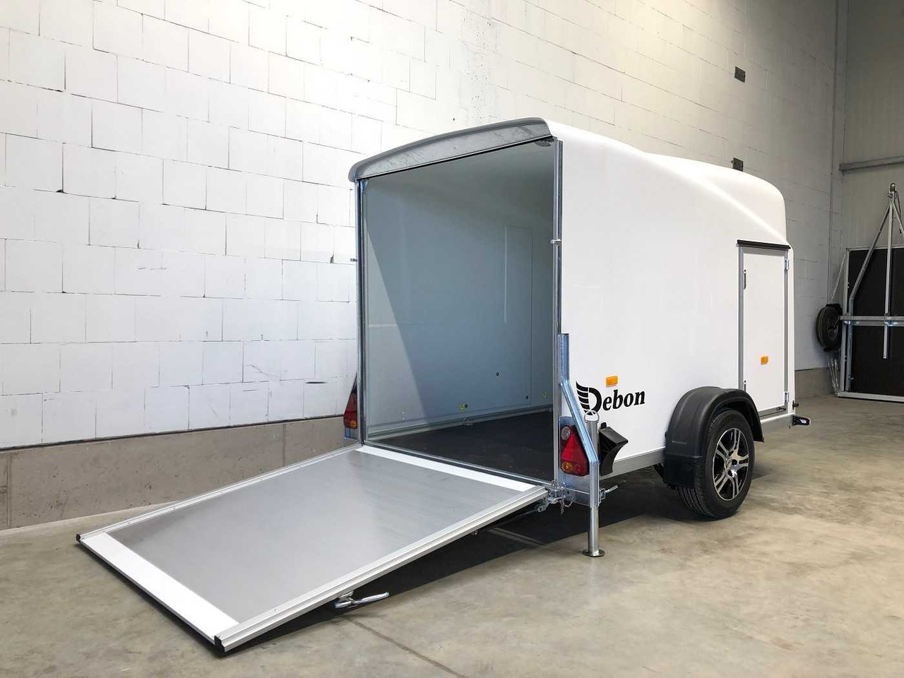 CHEVAL LIBERTE Cargo 1300.02+Tür Alu-Felgen Kofferanhänger - Remorque fourgon: photos 4 CHEVAL LIBERTE Cargo 1300.02+Tür Alu-Felgen Kofferanhänger - Remorque fourgon: photos 4