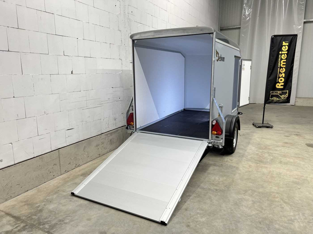 CHEVAL LIBERTE DEBON C255 Seitentür ungebremst Kofferanhänger - Remorque fourgon: photos 3 CHEVAL LIBERTE DEBON C255 Seitentür ungebremst Kofferanhänger - Remorque fourgon: photos 3