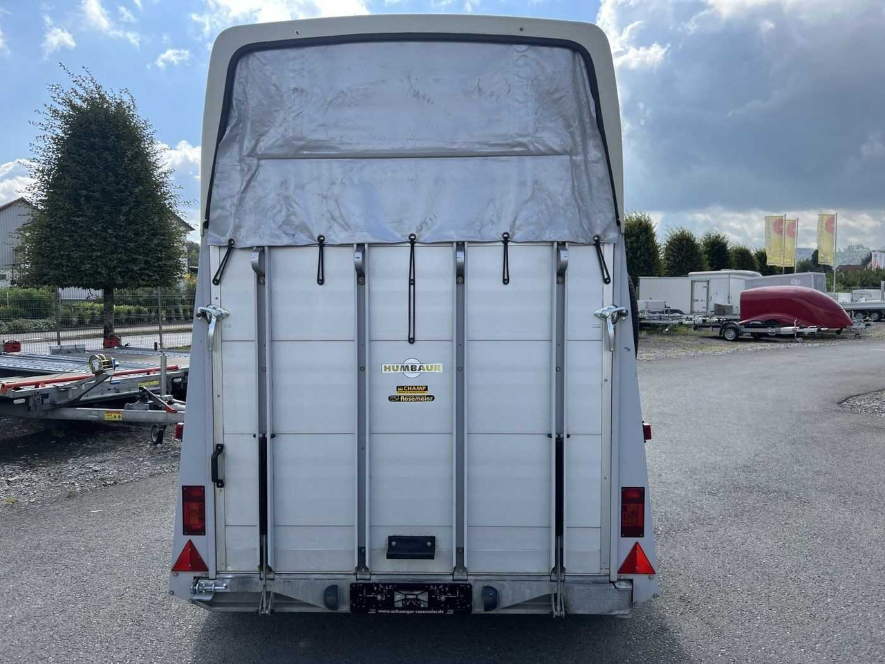 HUMBAUR HP 2000 Pferdeanhänger - Remorque voiture: photos 4 HUMBAUR HP 2000 Pferdeanhänger - Remorque voiture: photos 4