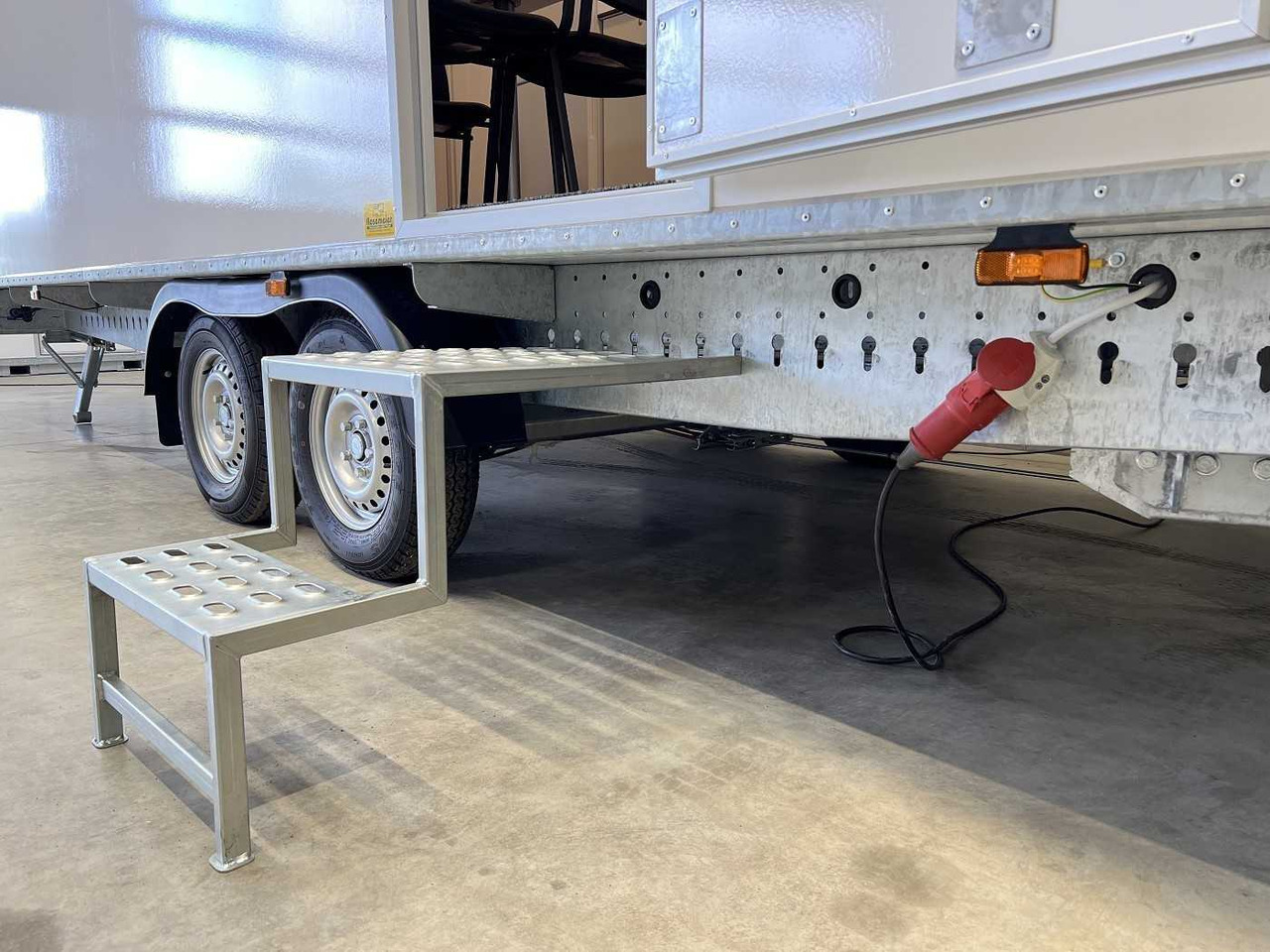 Conteneur comme habitat, Remorque neuf ROSEMEIER EW TA-NO Mannschaftswagen 571 optimiert Mannschaftswagen: photos 15