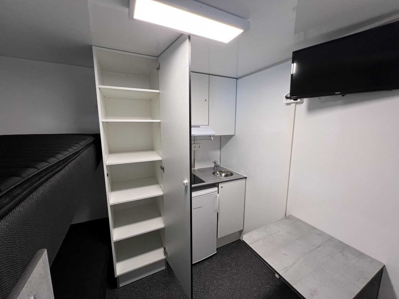 Conteneur comme habitat, Remorque neuf ROSEMEIER EW TA-NO Mannschaftswagen 738 Mannschaftswagen: photos 15