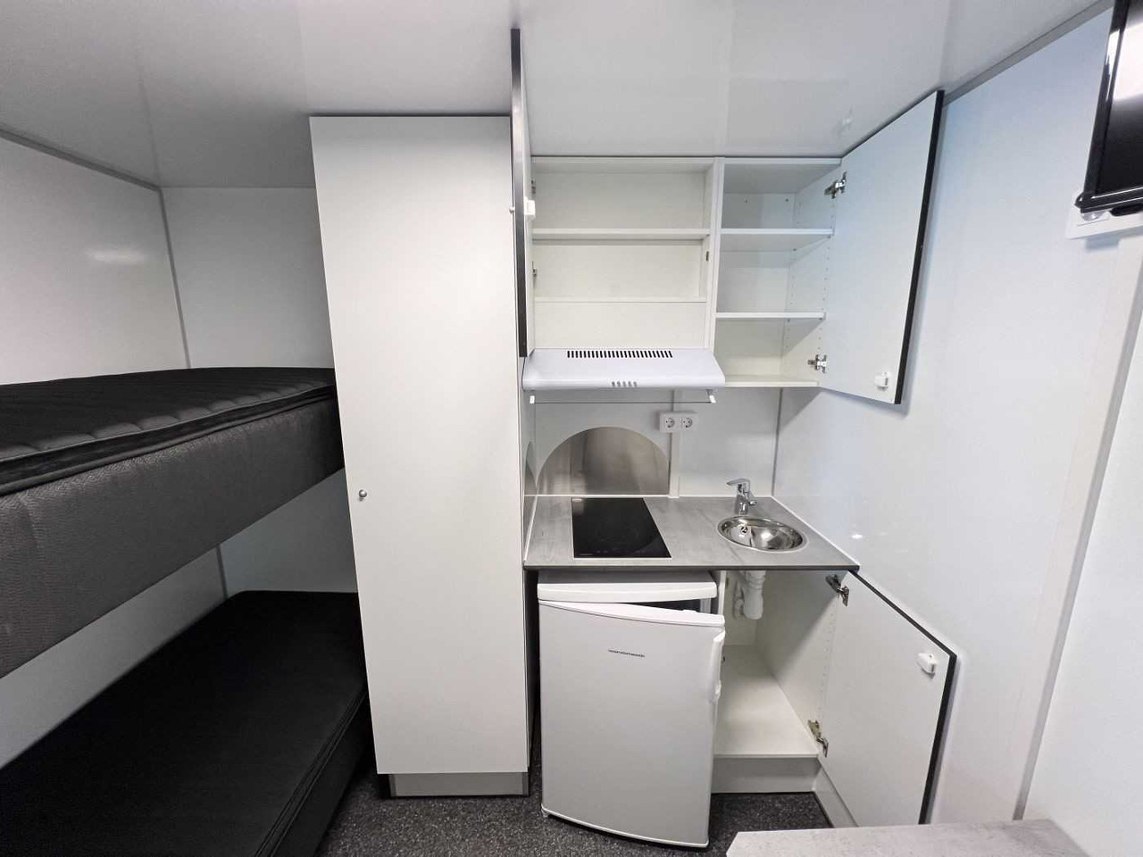Conteneur comme habitat, Remorque neuf ROSEMEIER EW TA-NO Mannschaftswagen 738 Mannschaftswagen: photos 17