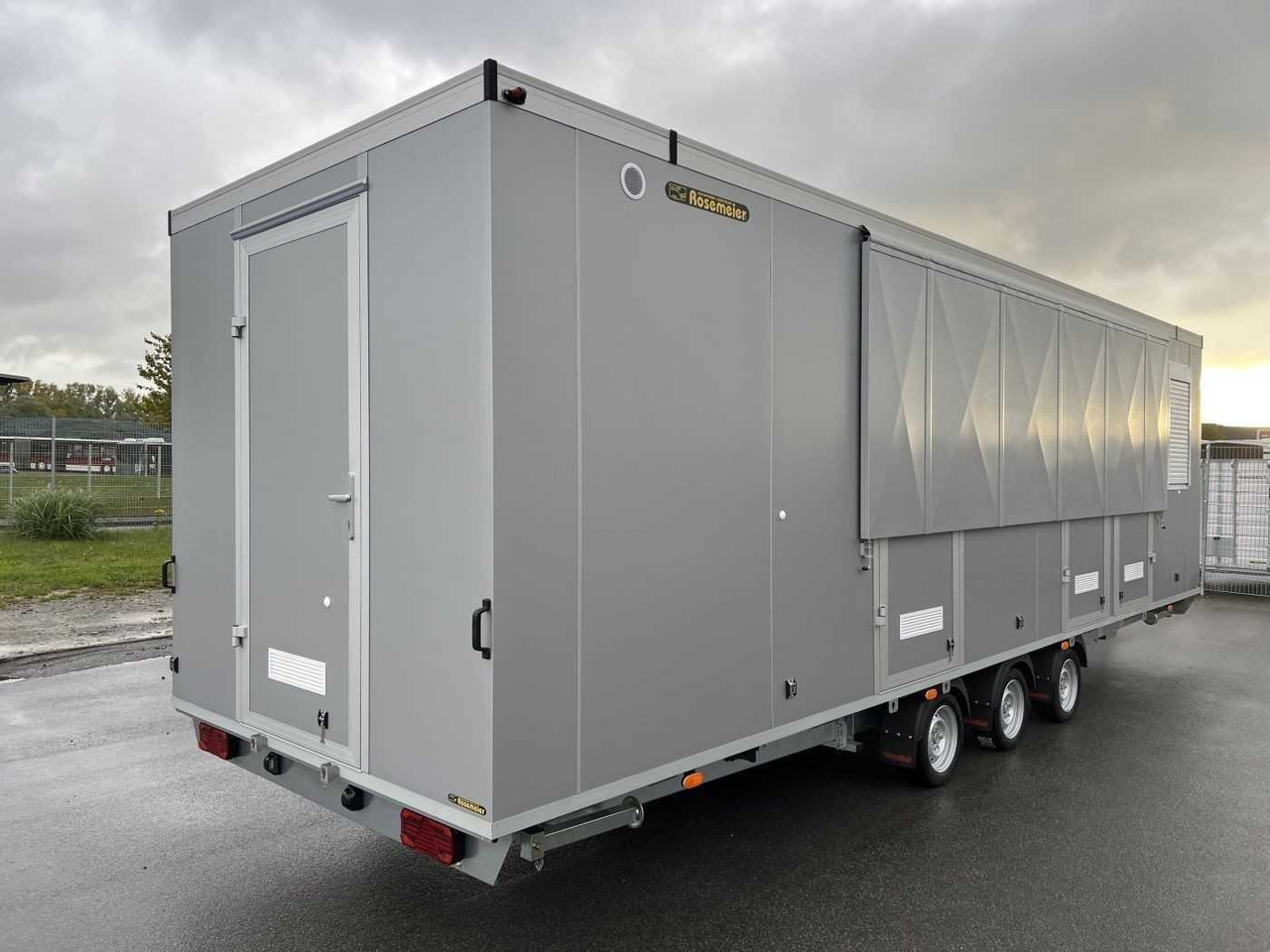 ROSEMEIER VE Mobi 8344-SP1 Tridem Mannschaftswagen - Conteneur comme habitat, Remorque: photos 5 ROSEMEIER VE Mobi 8344-SP1 Tridem Mannschaftswagen - Conteneur comme habitat, Remorque: photos 5