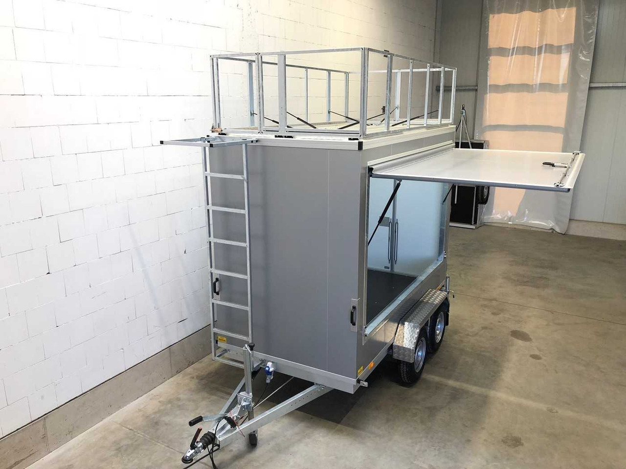 ROSEMEIER VE TK B 20.30 SP Dachwerbetafeln Verkaufsanhänger - Remorque magasin: photos 3 ROSEMEIER VE TK B 20.30 SP Dachwerbetafeln Verkaufsanhänger - Remorque magasin: photos 3