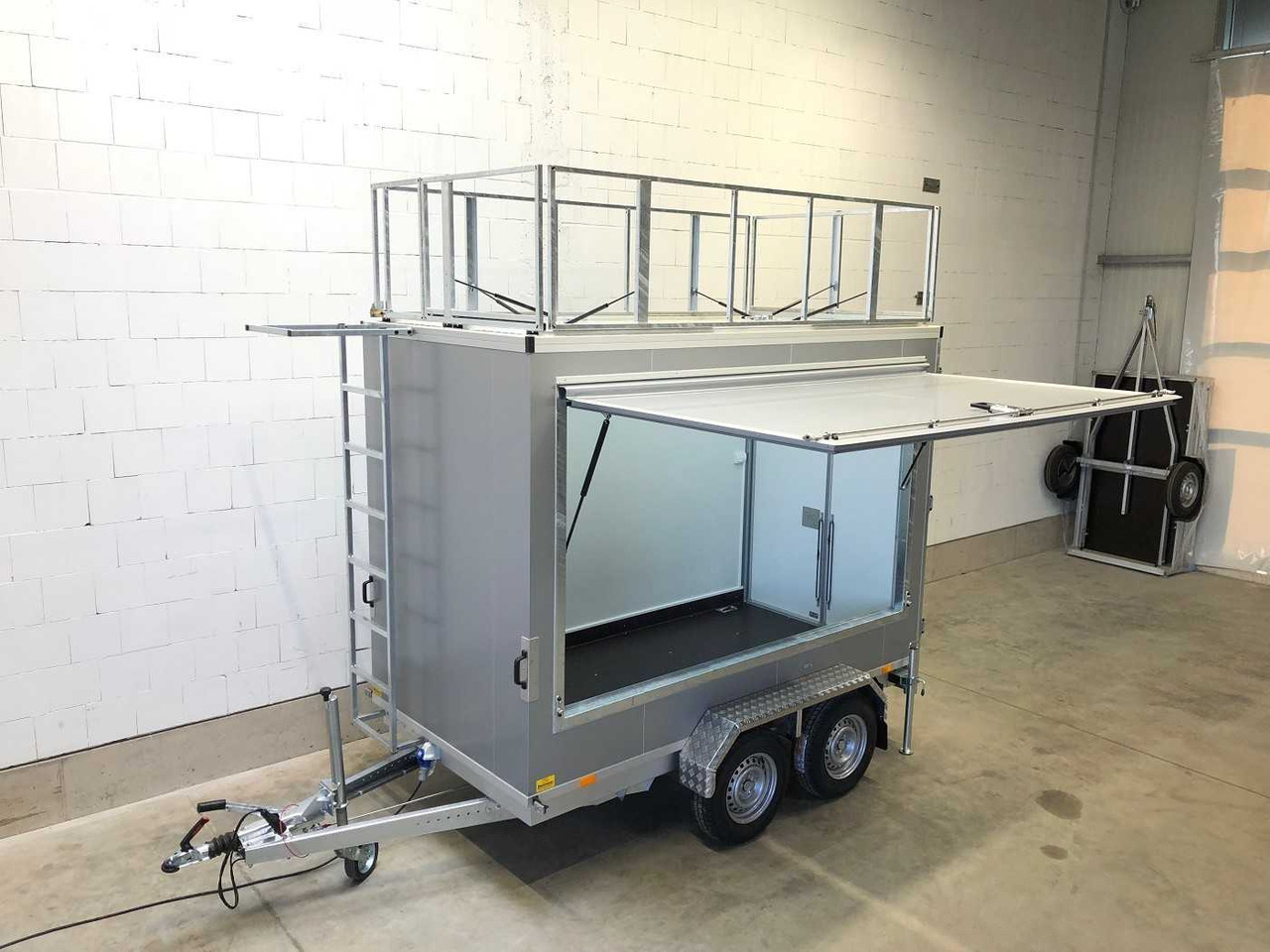 ROSEMEIER VE TK B 20.30 SP Dachwerbetafeln Verkaufsanhänger - Remorque magasin: photos 1 ROSEMEIER VE TK B 20.30 SP Dachwerbetafeln Verkaufsanhänger - Remorque magasin: photos 1