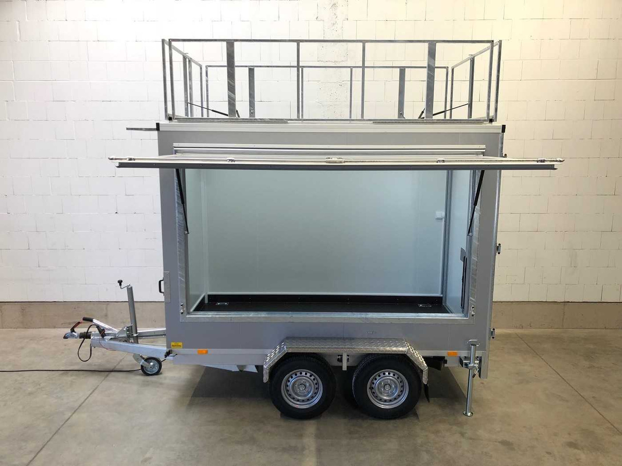 ROSEMEIER VE TK B 20.30 SP Dachwerbetafeln Verkaufsanhänger - Remorque magasin: photos 4 ROSEMEIER VE TK B 20.30 SP Dachwerbetafeln Verkaufsanhänger - Remorque magasin: photos 4