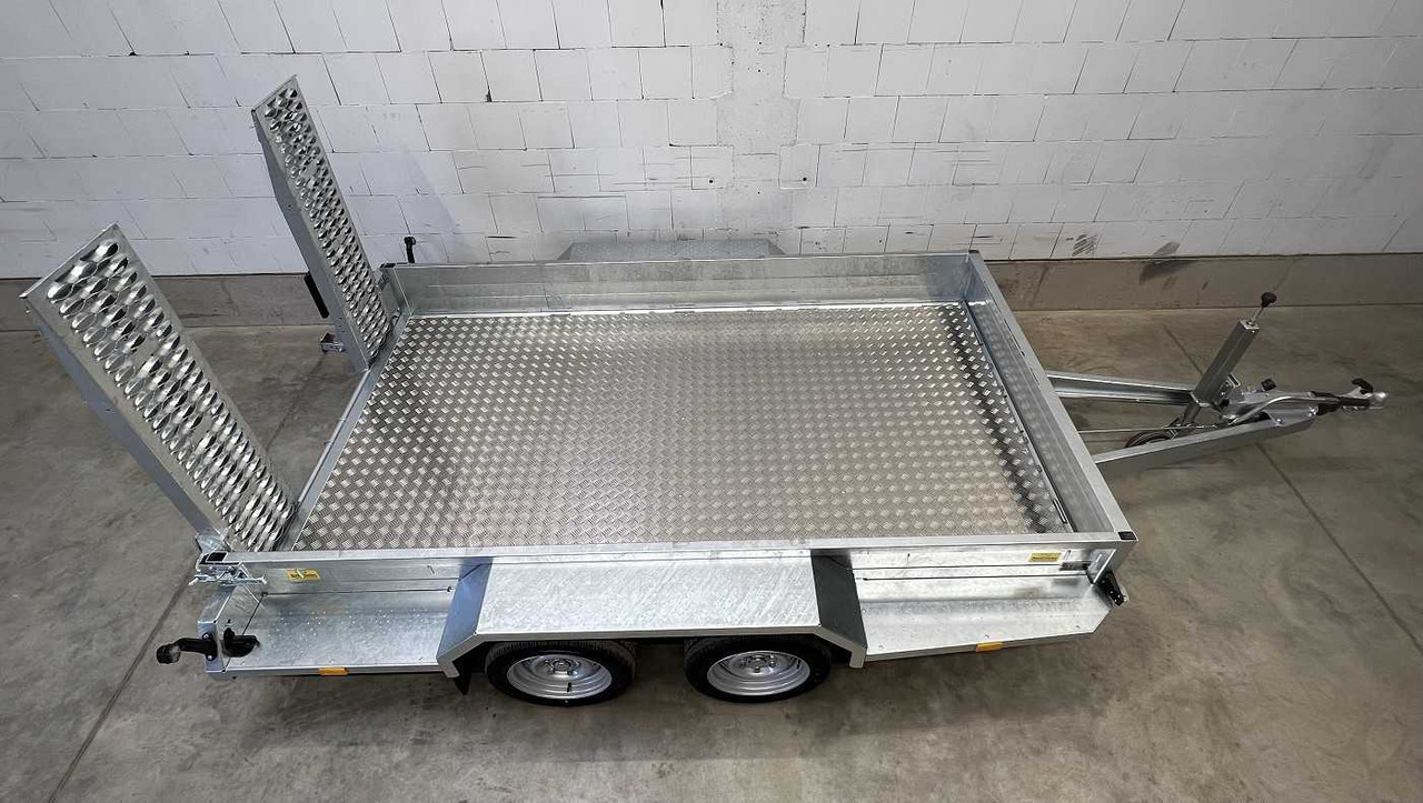 SARIS Magnum Explorer 3000 Force one Maschinentranspor - Remorque porte engin: photos 2 SARIS Magnum Explorer 3000 Force one Maschinentranspor - Remorque porte engin: photos 2