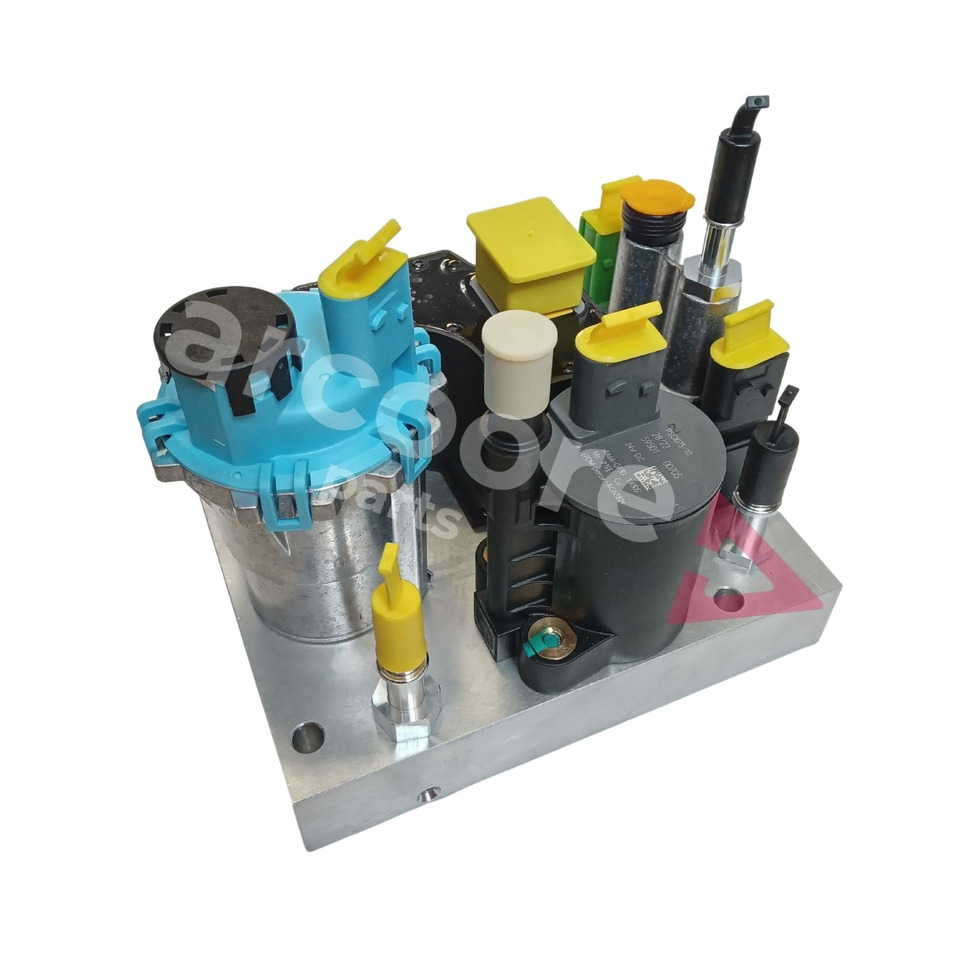 RENAULT AlbonAir - AdBlue réservoir: photos 1 RENAULT AlbonAir - AdBlue réservoir: photos 1