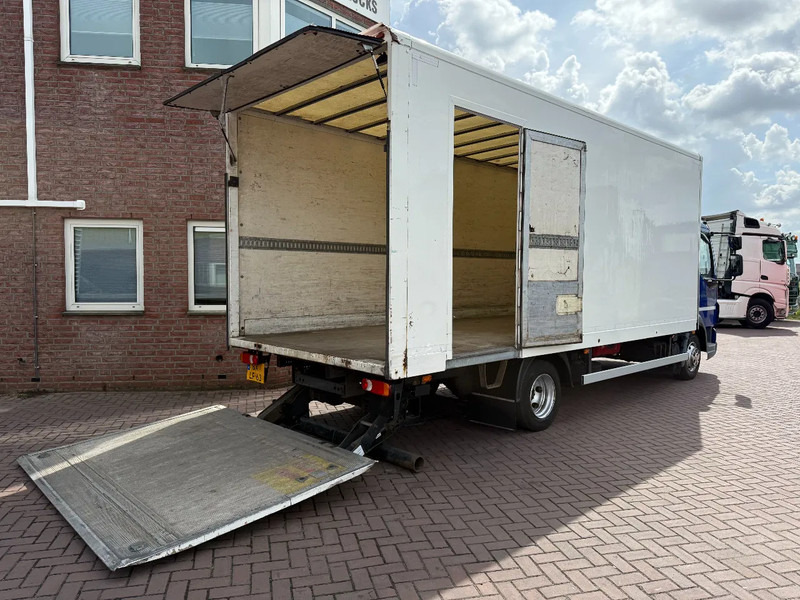 DAF LF 45.160 LF45-160 EEV Koffer mit Ladebordwand 8.300KG - Camion fourgon: photos 3 DAF LF 45.160 LF45-160 EEV Koffer mit Ladebordwand 8.300KG - Camion fourgon: photos 3