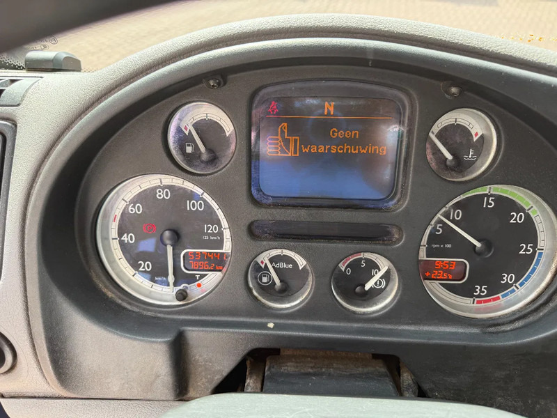 DAF LF 45.160 LF45-160 EEV Koffer mit Ladebordwand 8.300KG - Camion fourgon: photos 2 DAF LF 45.160 LF45-160 EEV Koffer mit Ladebordwand 8.300KG - Camion fourgon: photos 2