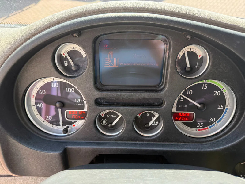 Camion fourgon DAF LF 55.250 LF55-250 Box with lift / Manual gearbox Euro5: photos 9