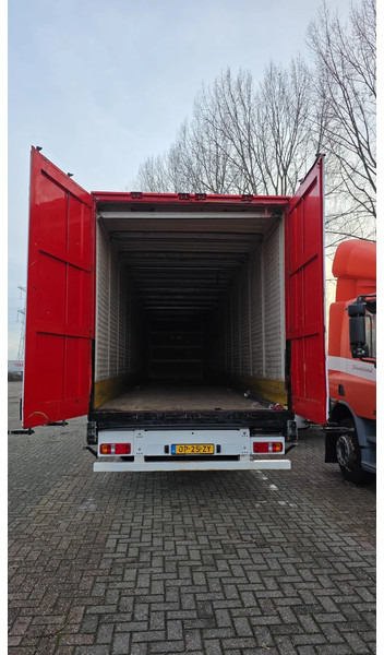 Krone 3-assige confection box trailer SAF disc brakes - Semi-remorque fourgon: photos 3 Krone 3-assige confection box trailer SAF disc brakes - Semi-remorque fourgon: photos 3