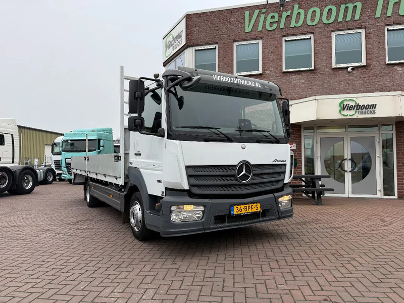 Mercedes-Benz Atego Atego 916 met 6.2m open laadbak / 3e zit / airco / mileu zone proof / 2020!!!! - Camion plateau: photos 1 Mercedes-Benz Atego Atego 916 met 6.2m open laadbak / 3e zit / airco / mileu zone proof / 2020!!!! - Camion plateau: photos 1