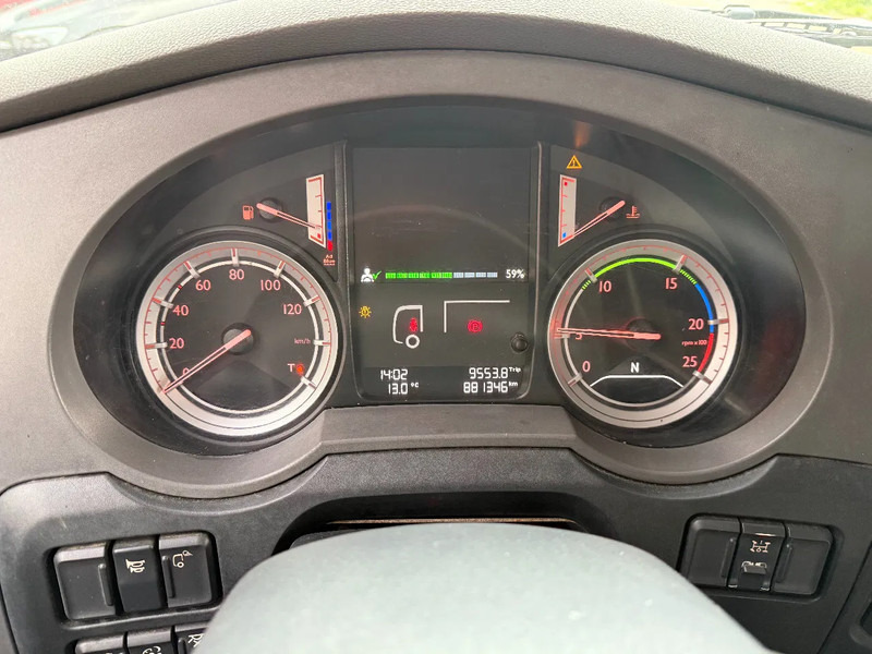 DAF XF XF460 4X2 - Tracteur routier: photos 4 DAF XF XF460 4X2 - Tracteur routier: photos 4