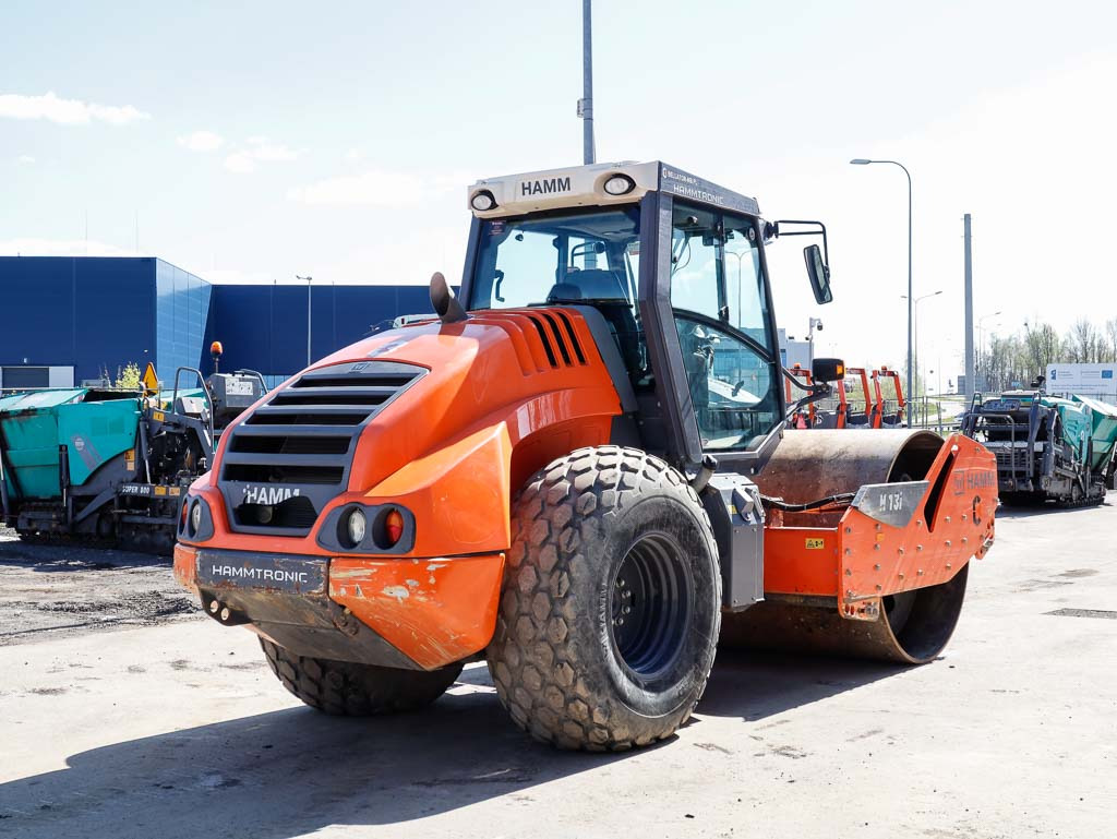 Rouleau compresseur HAMM H 13i: photos 6