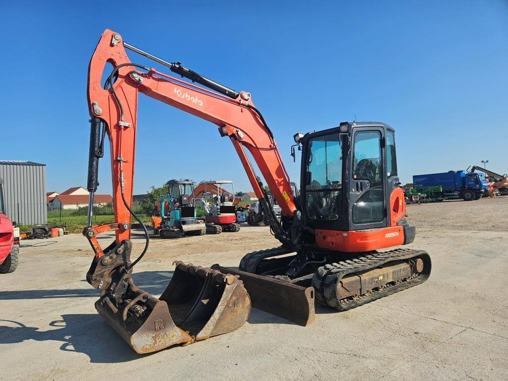 KUBOTA KX 057-4 - Mini pelle: photos 1 KUBOTA KX 057-4 - Mini pelle: photos 1