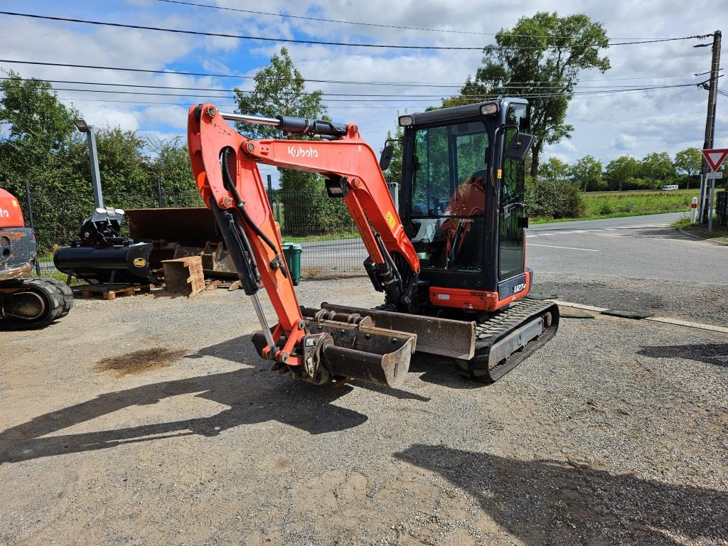 Mini pelle KUBOTA U 27-4: photos 11