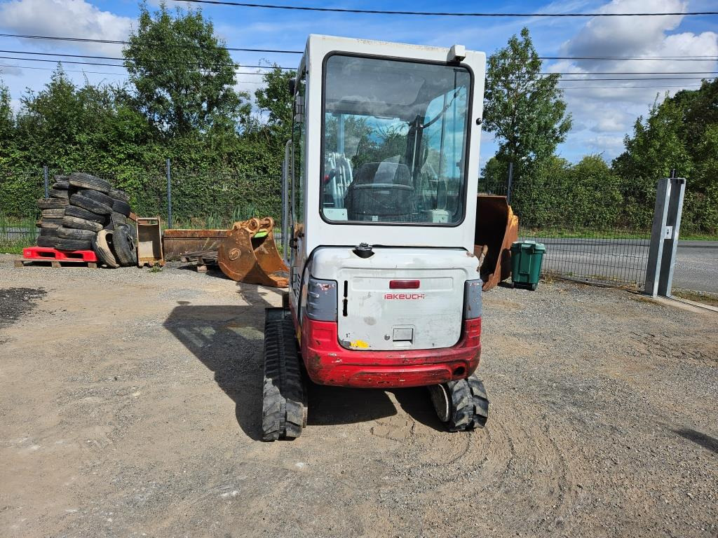 TAKEUCHI TB 219 - Mini pelle: photos 3 TAKEUCHI TB 219 - Mini pelle: photos 3