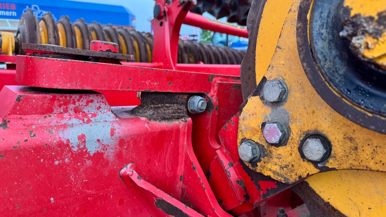 Väderstad Carrier 1225 # CrossCutter#neue Steelrunner - Cover crop: photos 5 Väderstad Carrier 1225 # CrossCutter#neue Steelrunner - Cover crop: photos 5