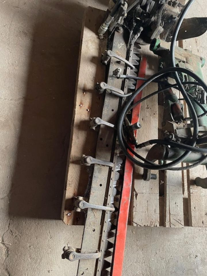 Doppelmesser-Mähwerk, Seitenanbau, passend zum John Deere 1140 - Broyeur/ Épareuse: photos 5 Doppelmesser-Mähwerk, Seitenanbau, passend zum John Deere 1140 - Broyeur/ Épareuse: photos 5