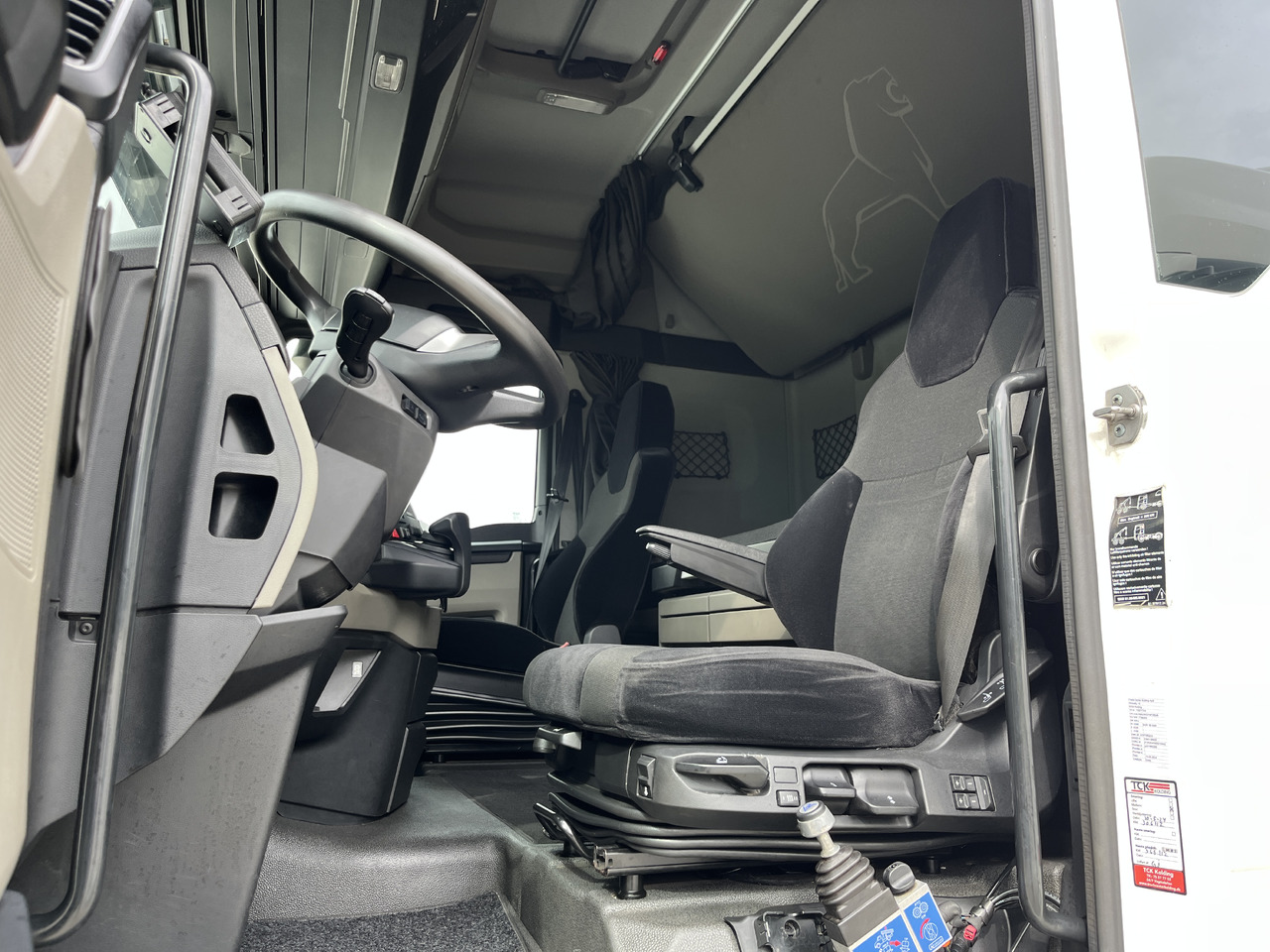 MAN TGX 26.510 hydraulik - Tracteur routier: photos 5 MAN TGX 26.510 hydraulik - Tracteur routier: photos 5