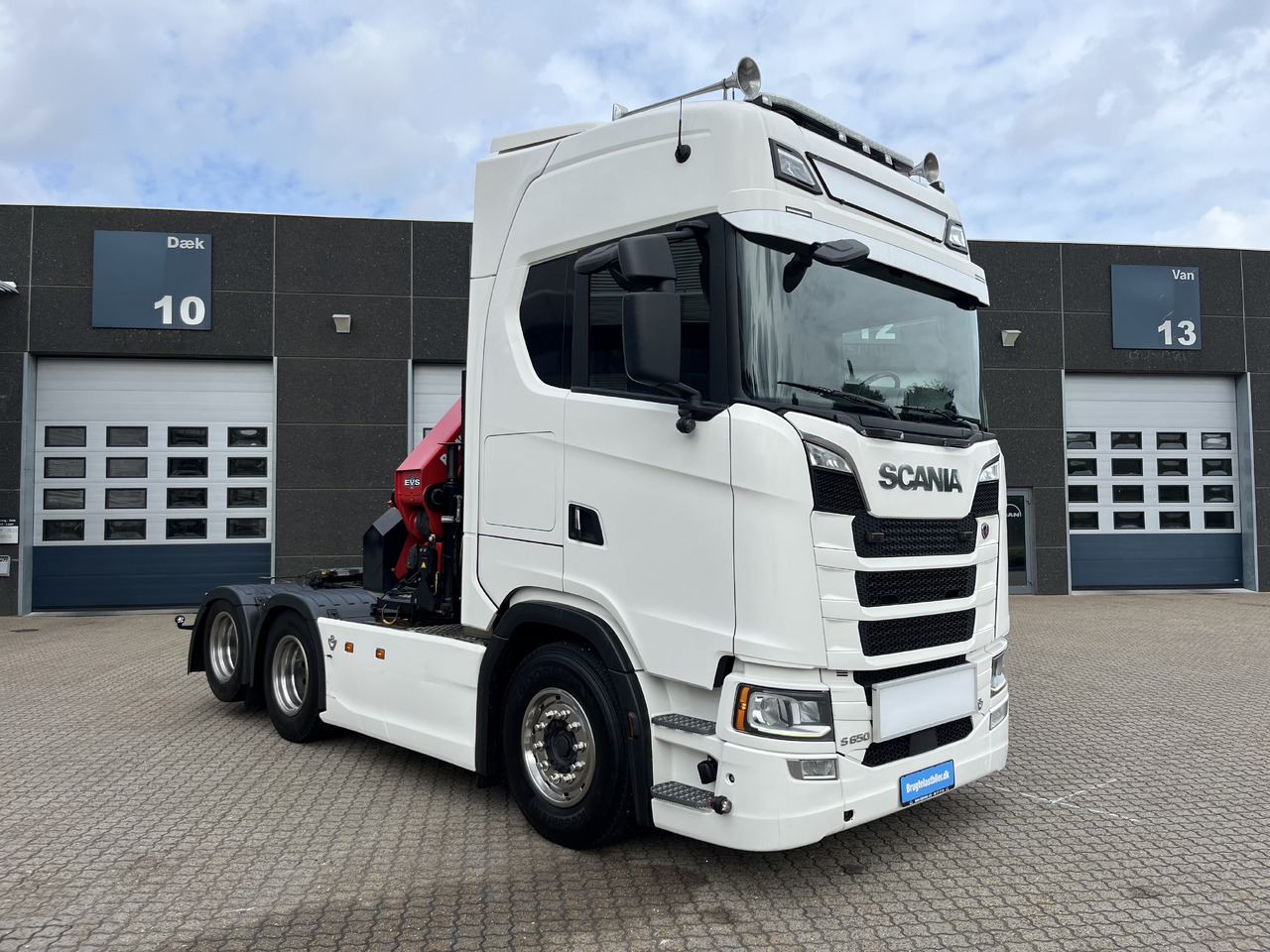 Scania S650 6x2 32 T-mtr. kran - Tracteur routier: photos 2 Scania S650 6x2 32 T-mtr. kran - Tracteur routier: photos 2