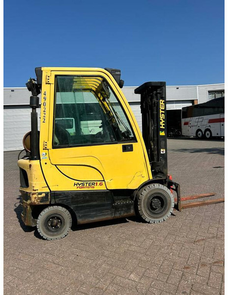 Hyster H1.6FT - Chariot élévateur à gaz: photos 3 Hyster H1.6FT - Chariot élévateur à gaz: photos 3