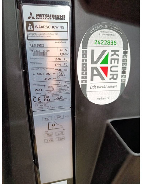 Chariot latéral Mitsubishi RBM25N2: photos 7