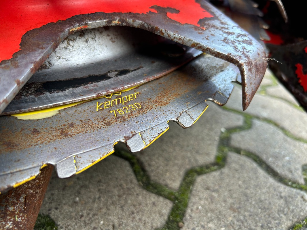 CLAAS Jaguar 890 mit Kemper 360 und PU - crédit-bail CLAAS Jaguar 890 mit Kemper 360 und PU: photos 18