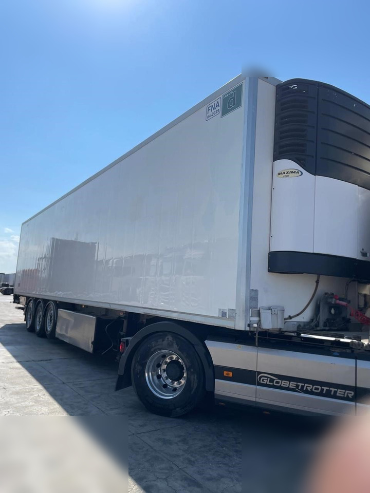 CARMOSINO - Semi-remorque frigorifique: photos 2 CARMOSINO - Semi-remorque frigorifique: photos 2