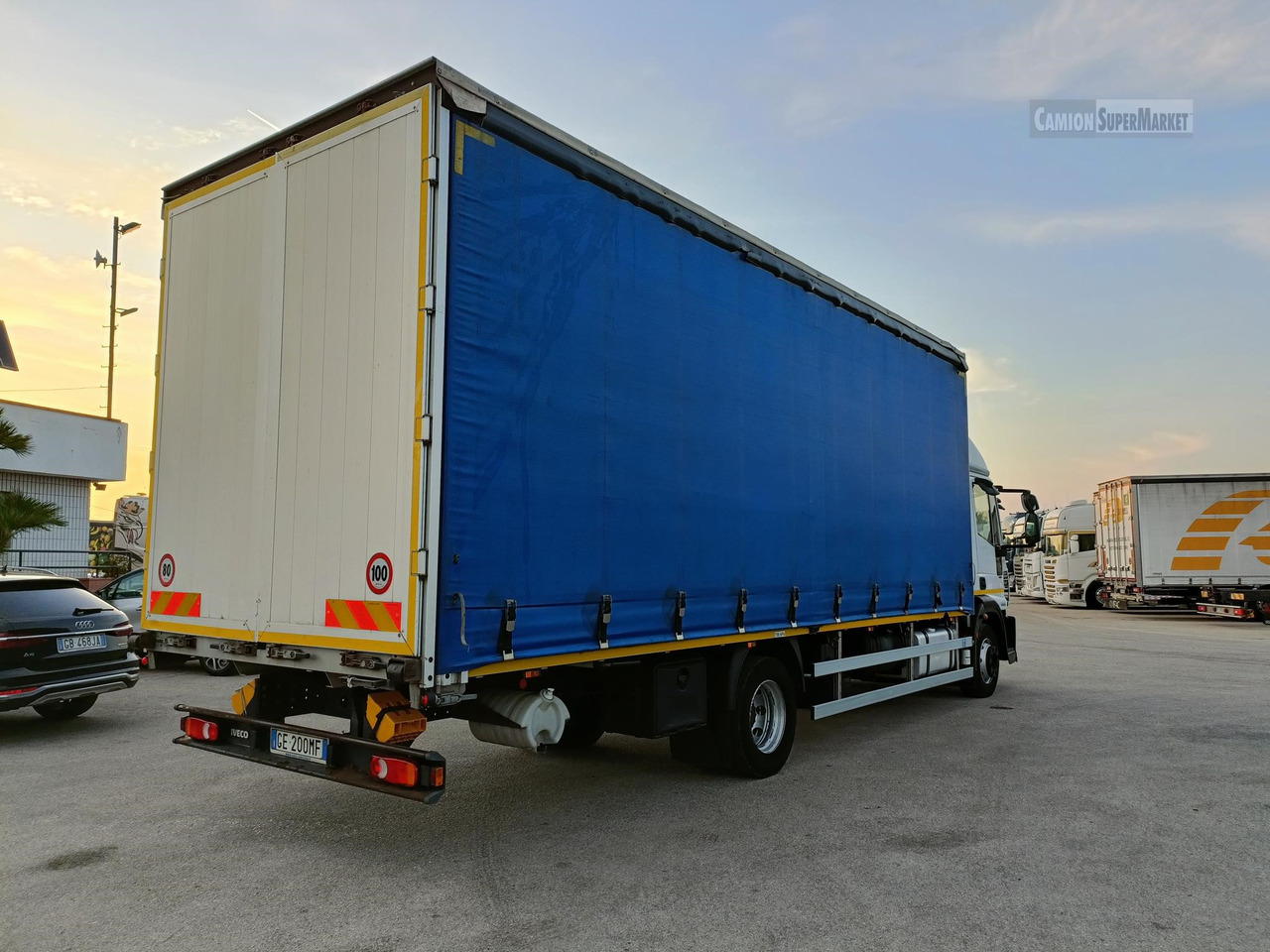IVECO EUROCARGO 120E25 - Camion à rideaux coulissants: photos 5 IVECO EUROCARGO 120E25 - Camion à rideaux coulissants: photos 5