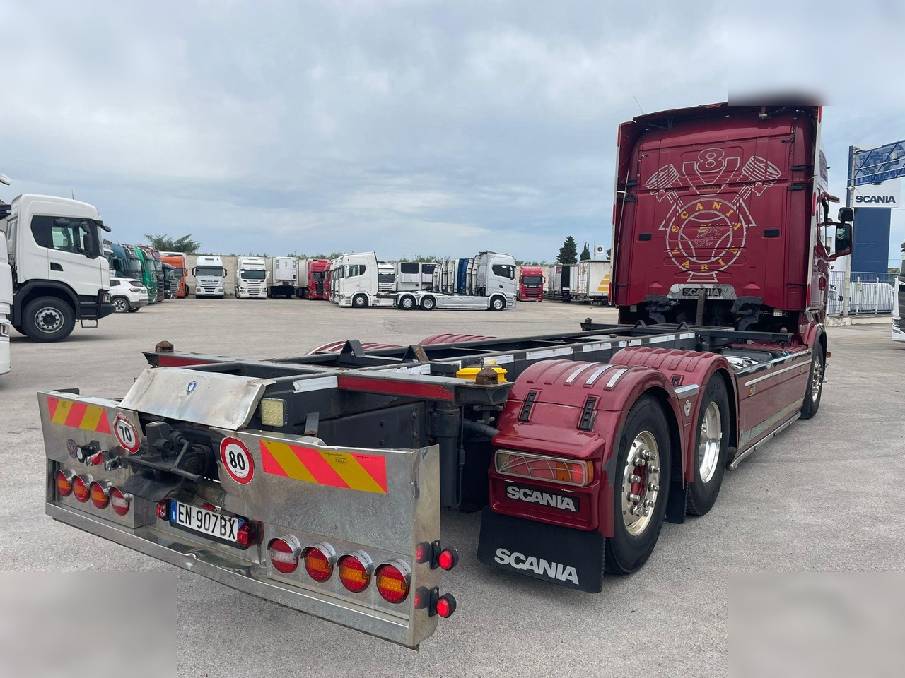 SCANIA R560 - Camion porte-conteneur/ Caisse mobile: photos 2 SCANIA R560 - Camion porte-conteneur/ Caisse mobile: photos 2