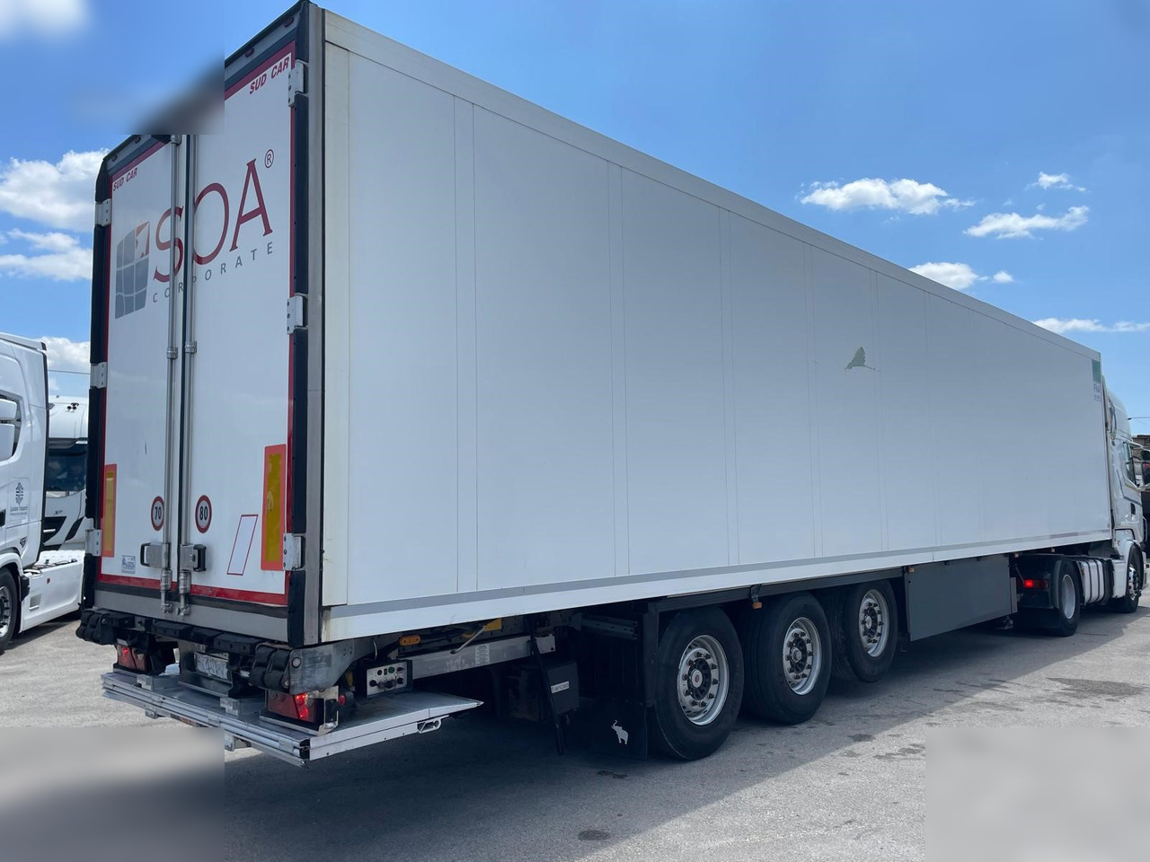 SCHMITZ - Semi-remorque frigorifique: photos 4 SCHMITZ - Semi-remorque frigorifique: photos 4