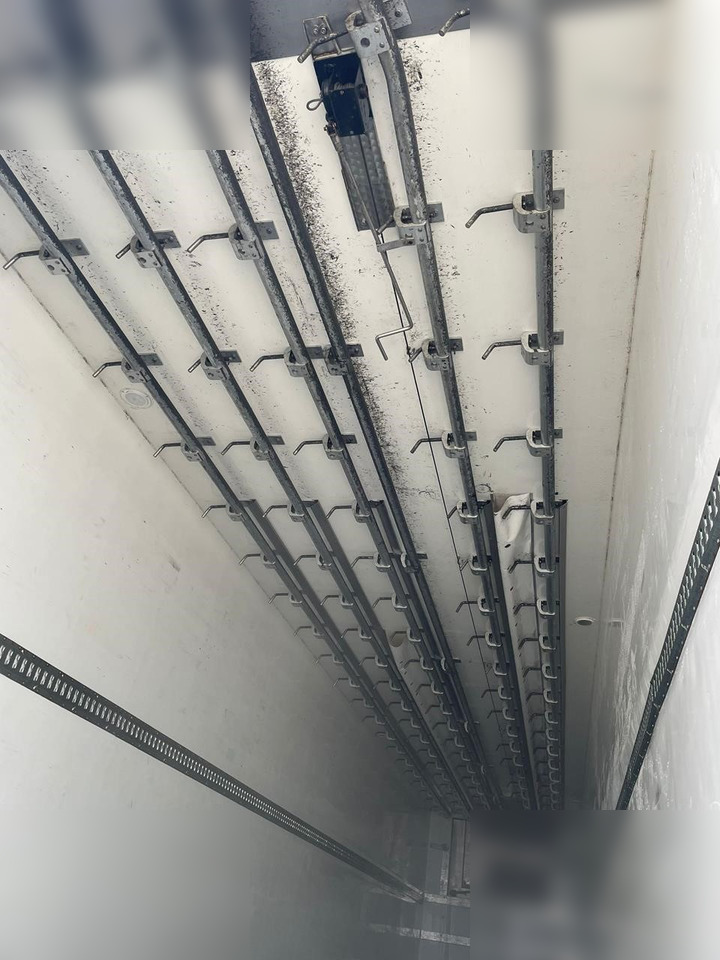 SCHMITZ - Semi-remorque frigorifique: photos 5 SCHMITZ - Semi-remorque frigorifique: photos 5