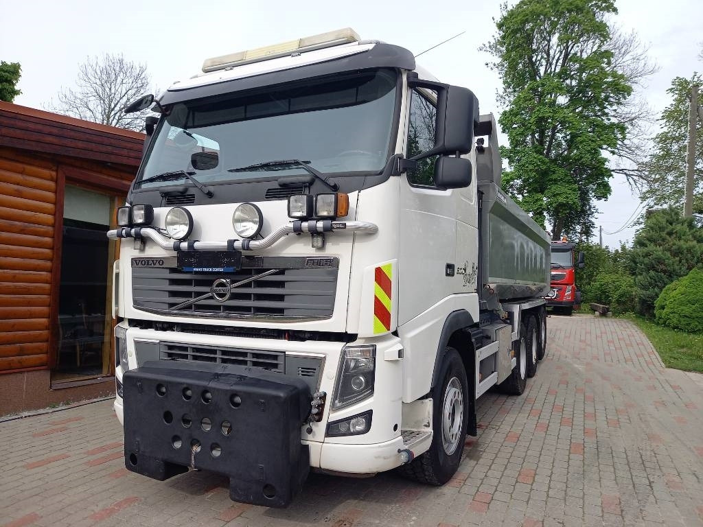 Volvo FH 16, 8x4 , RETARDER, BIG AXLES, GW 39500KG - Camion benne: photos 3 Volvo FH 16, 8x4 , RETARDER, BIG AXLES, GW 39500KG - Camion benne: photos 3