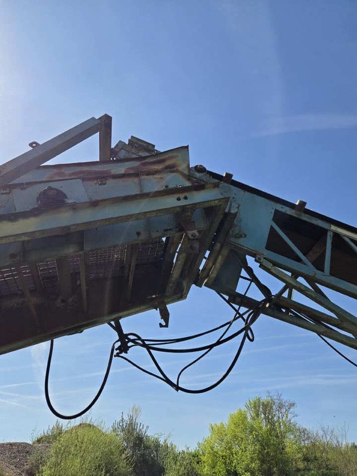 Powerscreen Doppeldecker Siebmaschine mit Diesel Motor - Crible: photos 1 Powerscreen Doppeldecker Siebmaschine mit Diesel Motor - Crible: photos 1