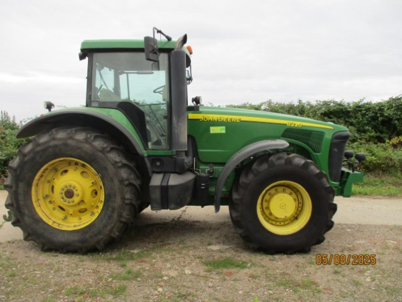John Deere 8220 Power Schift 7290 Std. - Tracteur agricole: photos 2 John Deere 8220 Power Schift 7290 Std. - Tracteur agricole: photos 2