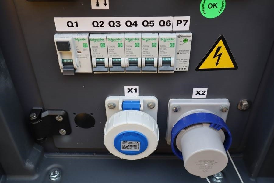 Atlas Copco Hilight H6+ Valid inspection, *Guarantee! Max Boom - Mat d'éclairage: photos 5 Atlas Copco Hilight H6+ Valid inspection, *Guarantee! Max Boom - Mat d'éclairage: photos 5