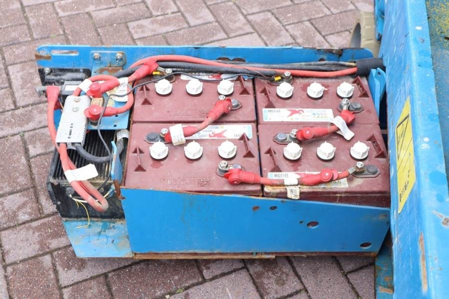 Genie GS1932 Electric, Working Height 7.8 m, 227kg Capac - Nacelle ciseaux: photos 4 Genie GS1932 Electric, Working Height 7.8 m, 227kg Capac - Nacelle ciseaux: photos 4