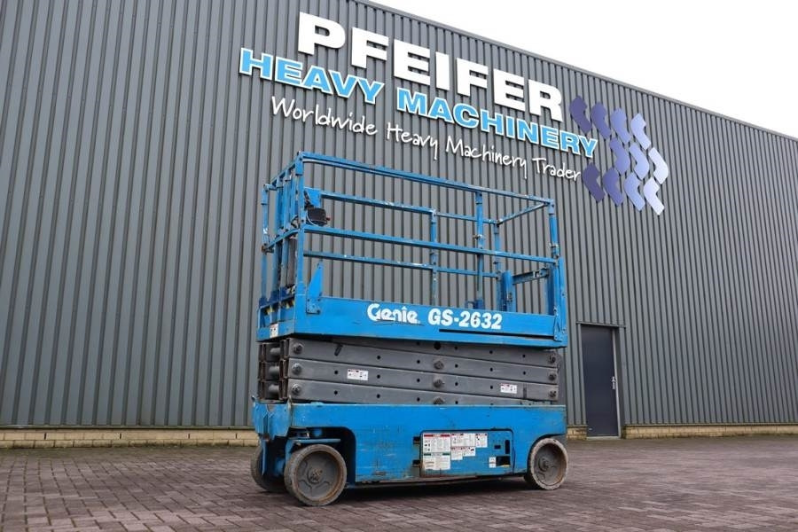 Genie GS2632 Electric, Working Height 10m, 227kg Capacit - Nacelle ciseaux: photos 1 Genie GS2632 Electric, Working Height 10m, 227kg Capacit - Nacelle ciseaux: photos 1